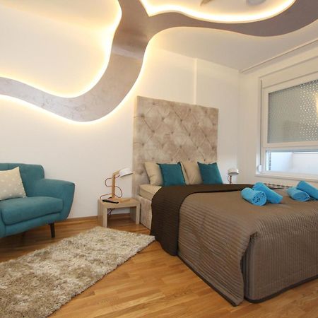 Riviera New Belgrade Apartment, Parking 5 Eur Per Day 外观 照片