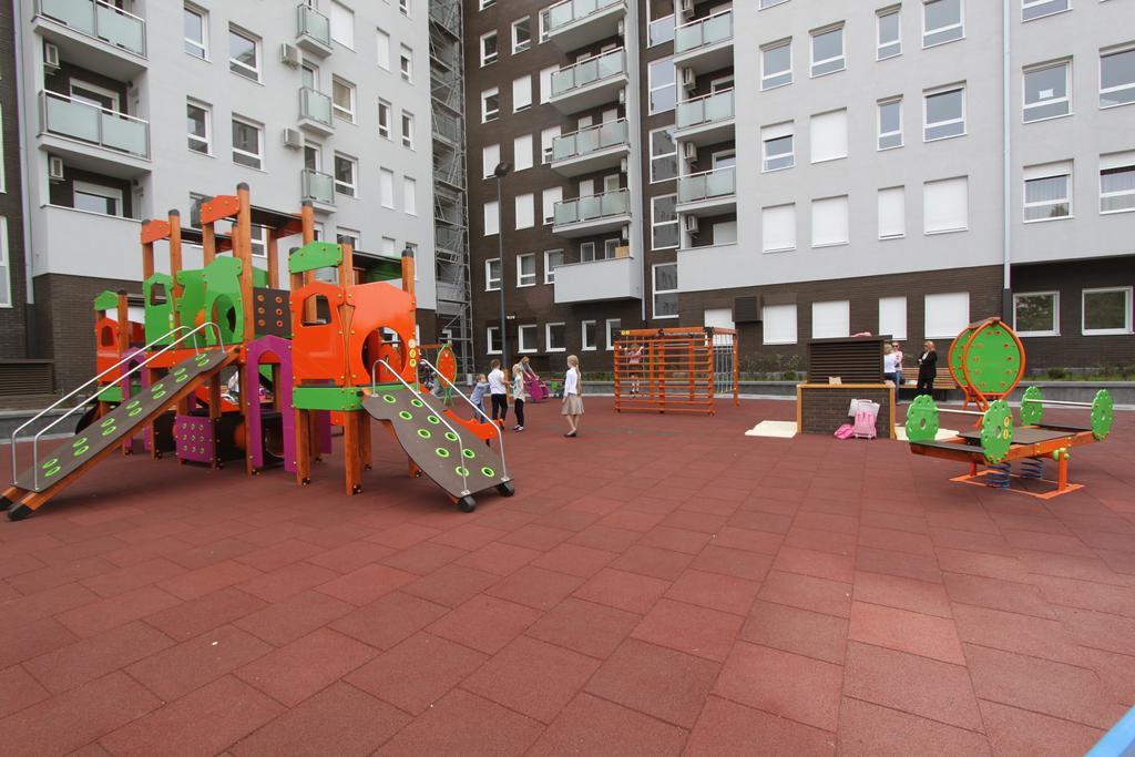 Riviera New Belgrade Apartment, Parking 5 Eur Per Day 外观 照片