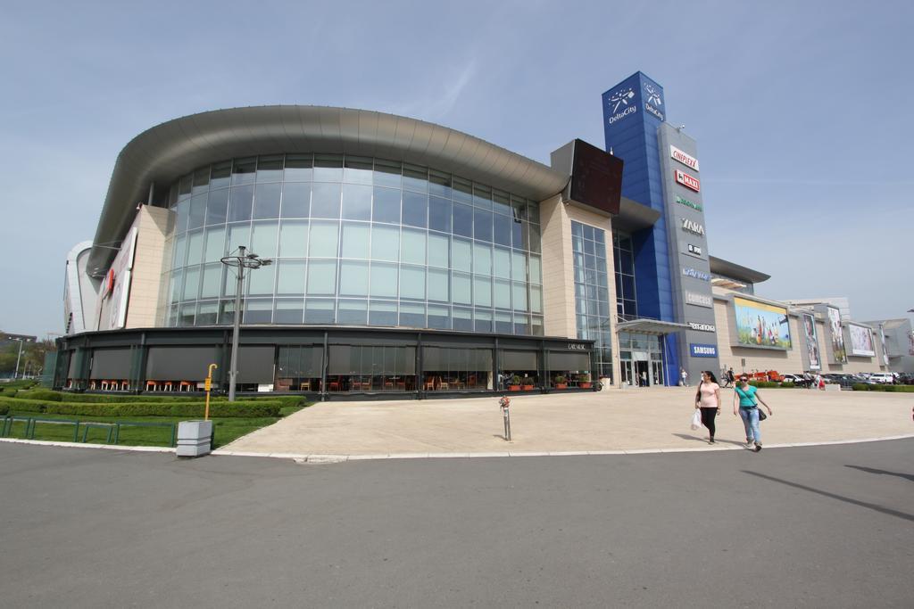 Riviera New Belgrade Apartment, Parking 5 Eur Per Day 外观 照片
